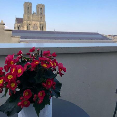 Studio Cosy Vue Cathedrale Реймс Екстериор снимка